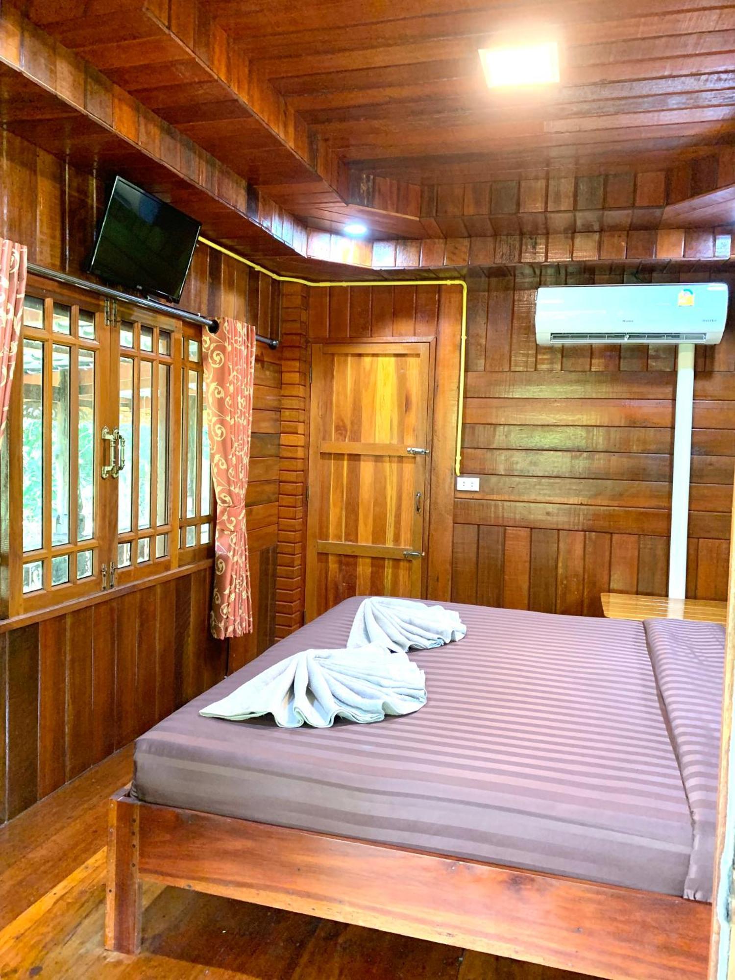 Kohkoodfarmstay Ko Kut Dış mekan fotoğraf